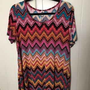 HONEYME flowy multi colored dress size Large